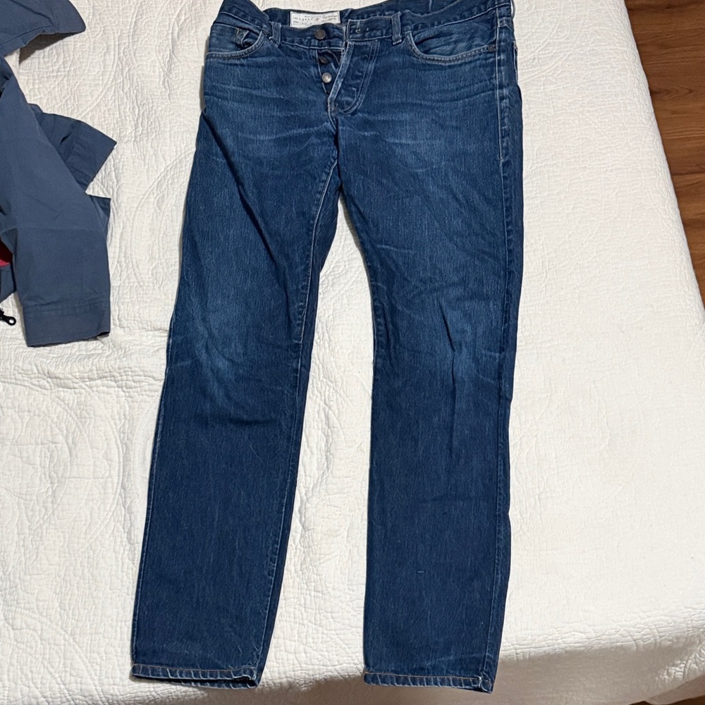 imogene + willie Dark Blue Straight Jeans Barton